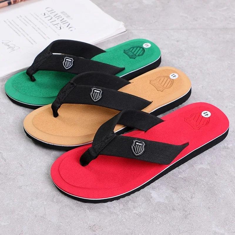 Männer Flip Flops Hochwertige Marke Herren Hausschuhe Heißer Verkauf Strandsandalen Rutschfeste Mode Hombre Casual House Hausschuhe - BlackDog T Shirt