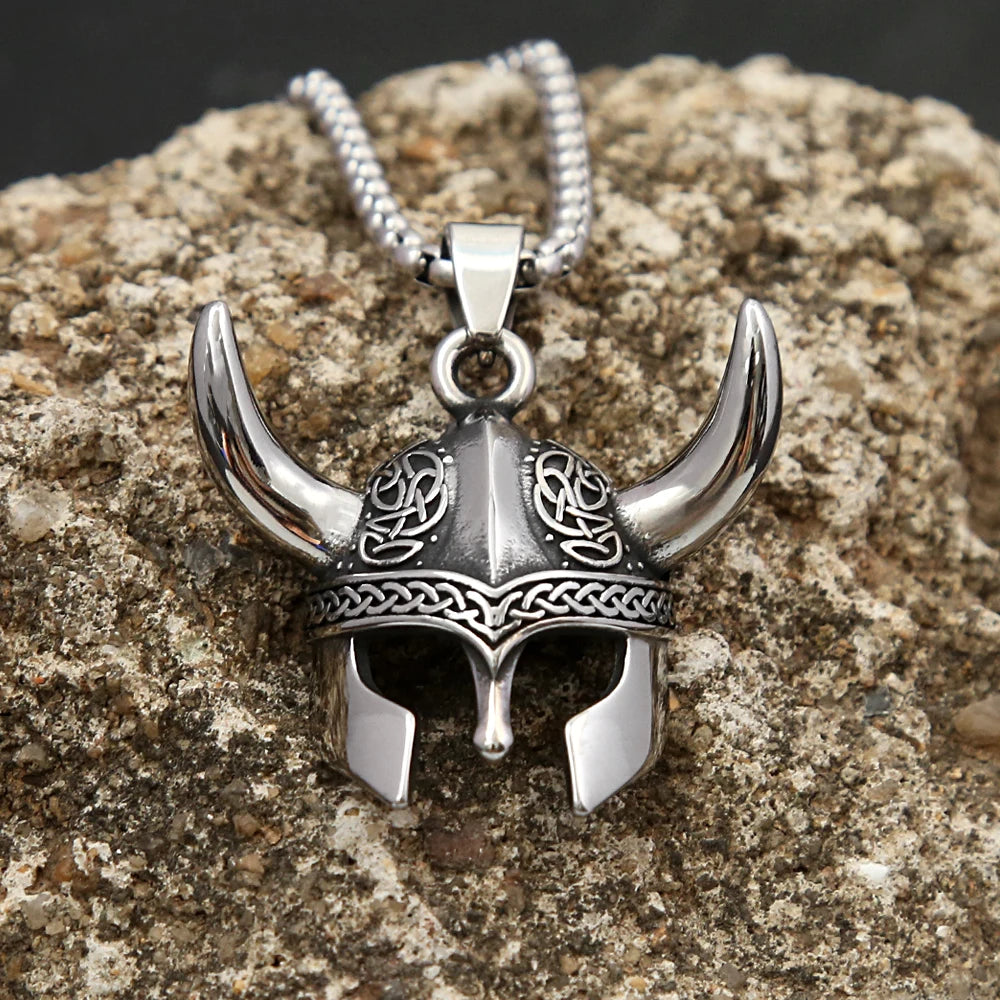 Fashion Vintage Helmet Mask Pendant for Men 316L Stainless Steel Nordic Celtic Knot Necklace Biker Amulet Jewelry Dropshipping